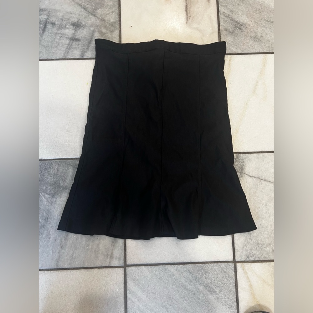 Women’s black skirt